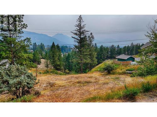 1823 12A  Avenue, Invermere, BC 