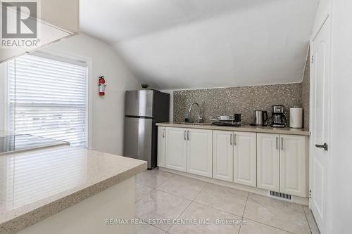 5057 -5063 Bridge Street, Niagara Falls, ON - Indoor Photo Showing Kitchen