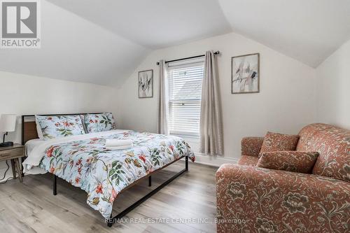 5057 -5063 Bridge Street, Niagara Falls, ON - Indoor Photo Showing Bedroom