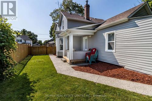 5057 -5063 Bridge Street, Niagara Falls, ON - Outdoor