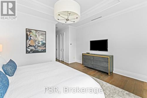 4804 - 311 Bay Street, Toronto (Bay Street Corridor), ON - Indoor Photo Showing Bedroom