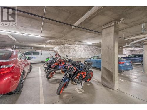 345 Mills Road Unit# 305, Kelowna, BC - Indoor Photo Showing Garage