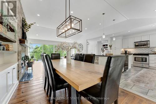 165 Hillcrest Avenue, Hamilton (Greensville), ON - Indoor Photo Showing Dining Room