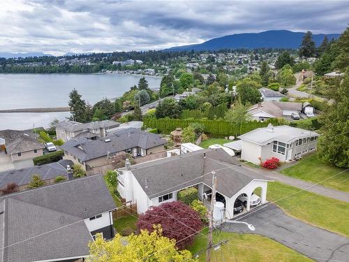 1344 Sherwood Dr, Nanaimo, BC 