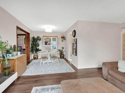 2413 Nechako Drive, Kamloops, BC - Indoor Photo Showing Other Room