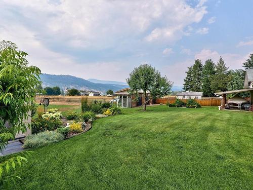 4943 Reighmount Place, Kamloops, BC - Outdoor