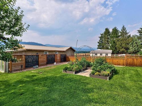 4943 Reighmount Place, Kamloops, BC - Outdoor