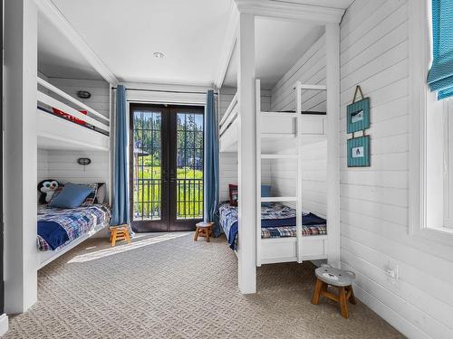 5411 Lookout Ridge Place, Sun Peaks, BC - Indoor Photo Showing Bedroom