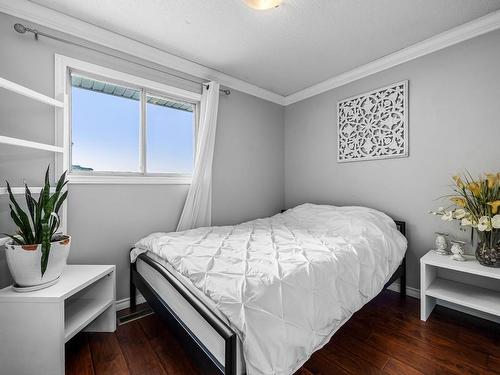 36-1469 Springhill Drive, Kamloops, BC - Indoor Photo Showing Bedroom