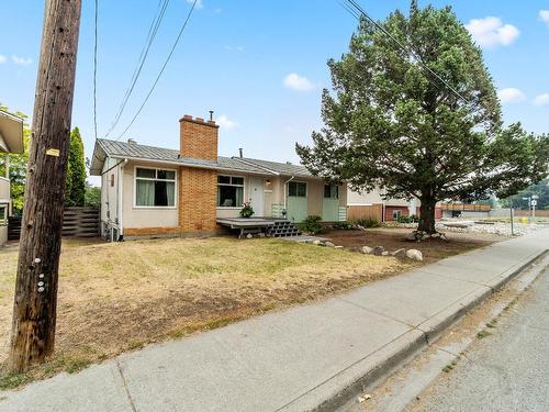 331 Kenora Road, Kamloops, BC - Outdoor