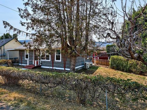 185 Yew Street, Kamloops, BC - Outdoor