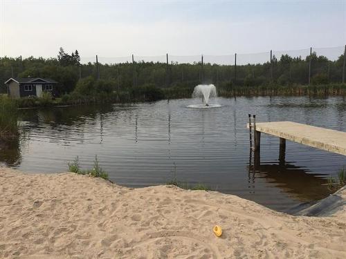 17 Fairway Dr, Lac Du Bonnet Rm, MB 