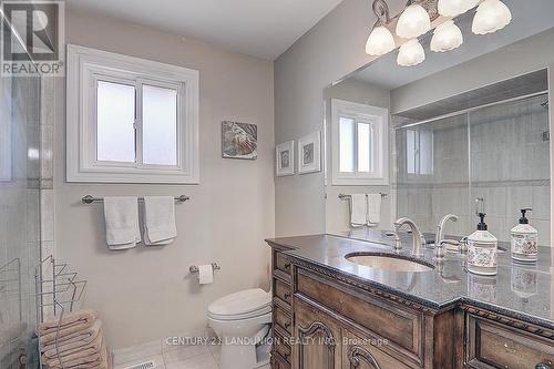 304 Goldhawk Trail, Toronto (Milliken), ON - Indoor Photo Showing Bathroom