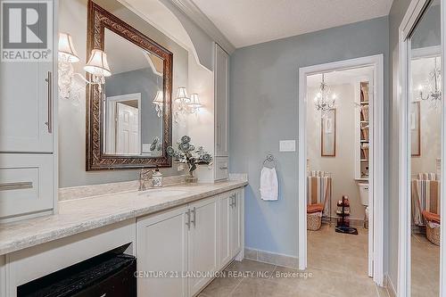 304 Goldhawk Trail, Toronto (Milliken), ON - Indoor Photo Showing Bathroom