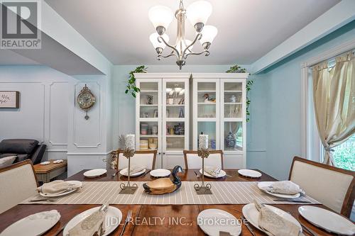 421 Canterbury Crescent, Oakville (Eastlake), ON - Indoor Photo Showing Dining Room