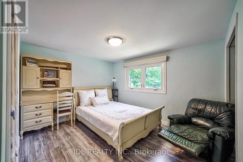 421 Canterbury Crescent, Oakville (Eastlake), ON - Indoor Photo Showing Bedroom