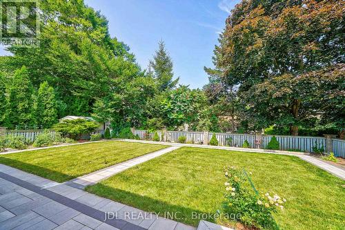 421 Canterbury Crescent, Oakville (Eastlake), ON - Outdoor