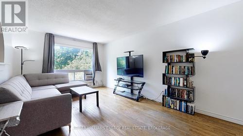 26 - 506 Normandy Street, Oshawa (Central), ON - Indoor Photo Showing Living Room