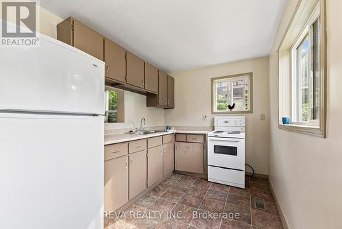 78 Bridge Street E, Bancroft, ON - Indoor Photo Showing Kitchen