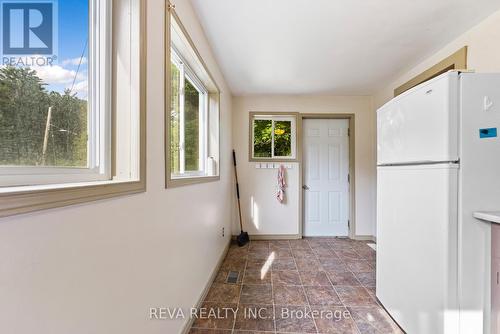 78 Bridge Street E, Bancroft, ON - Indoor Photo Showing Other Room