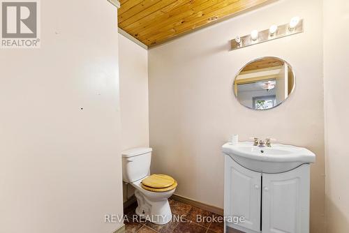 78 Bridge Street E, Bancroft, ON - Indoor Photo Showing Bathroom