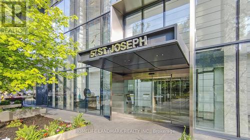 819 - 57 St Joseph Street, Toronto, ON - Outdoor