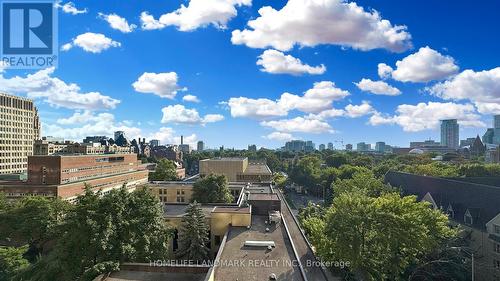 819 - 57 St Joseph Street, Toronto, ON - Outdoor With View