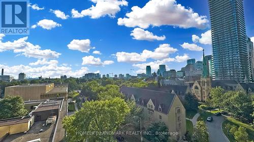 819 - 57 St Joseph Street, Toronto, ON - Outdoor With View