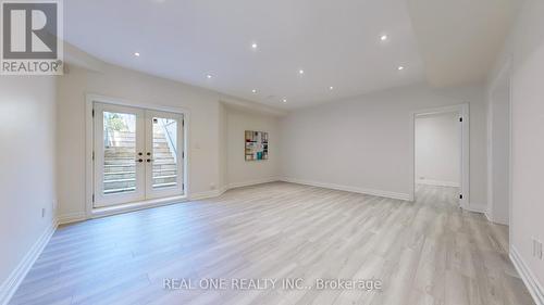 222 Florence Avenue, Toronto, ON - Indoor Photo Showing Other Room