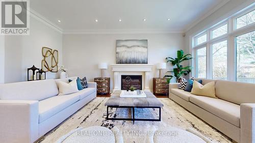 222 Florence Avenue, Toronto (Lansing-Westgate), ON - Indoor Photo Showing Living Room With Fireplace