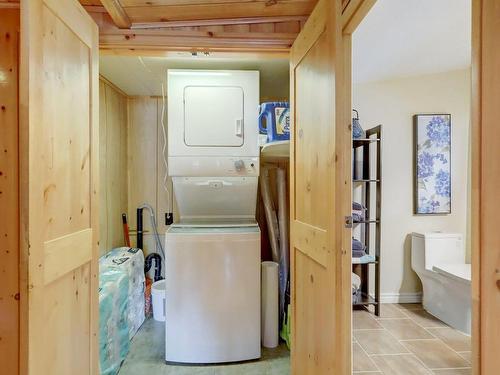 Laundry room - 3684 Av. De La Pastorale, Rawdon, QC - Indoor Photo Showing Laundry Room