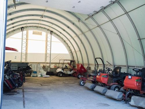 Garage - 580 Ch. Du Golf, Louiseville, QC - Indoor Photo Showing Garage