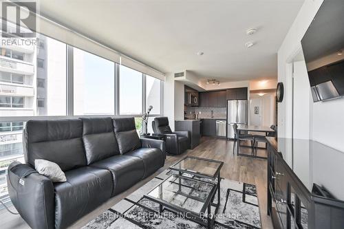 710 - 1461 Lawrence Avenue W, Toronto (Brookhaven-Amesbury), ON - Indoor Photo Showing Living Room