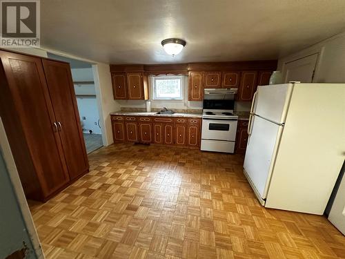 90 Main Street, Grand Falls-Windsor, NL - Indoor Photo Showing Kitchen