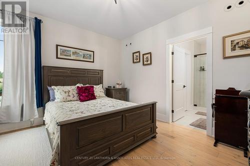 45 Shelter Cove Drive, Westport, ON - Indoor Photo Showing Bedroom