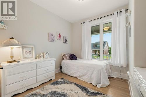 45 Shelter Cove Drive, Westport, ON - Indoor Photo Showing Bedroom