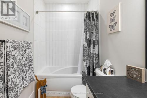 45 Shelter Cove Drive, Westport, ON - Indoor Photo Showing Bathroom