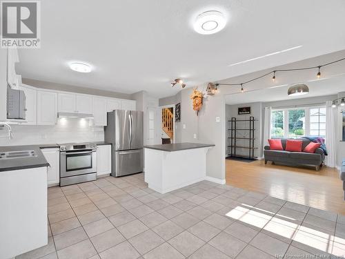 198 Frederic, Dieppe, NB - Indoor Photo Showing Kitchen With Stainless Steel Kitchen With Double Sink