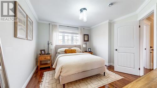 16 Iceland Place, St. John'S, NL - Indoor Photo Showing Bedroom