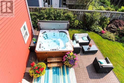 16 Iceland Place, St. John'S, NL - Outdoor With Deck Patio Veranda