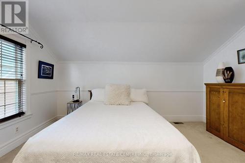 170 West Street N, Orillia, ON - Indoor Photo Showing Bedroom