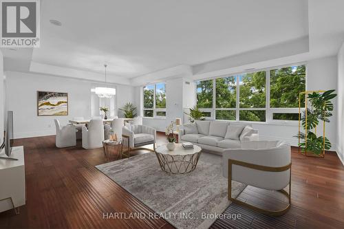 603 - 3500 Lakeshore Road W, Oakville (Bronte West), ON - Indoor Photo Showing Living Room