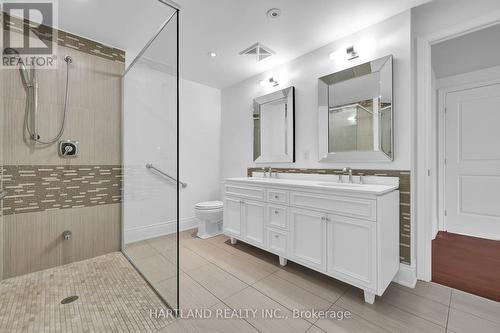 603 - 3500 Lakeshore Road W, Oakville (Bronte West), ON - Indoor Photo Showing Bathroom