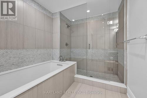 603 - 3500 Lakeshore Road W, Oakville (Bronte West), ON - Indoor Photo Showing Bathroom