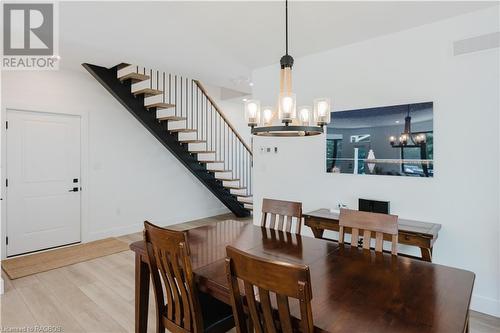 266 Mcnabb Street, Southampton, ON - Indoor Photo Showing Dining Room