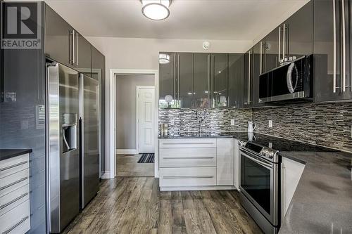 18 Montee Genereux Road, Chelmsford, ON - Indoor Photo Showing Kitchen With Upgraded Kitchen