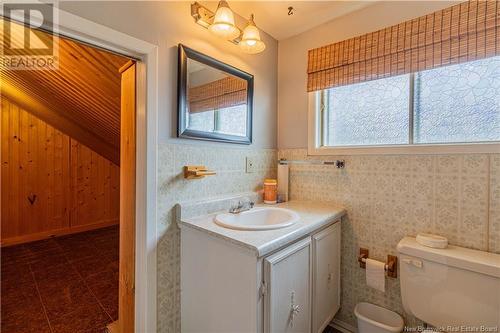 1105 Main Street, Sussex Corner, NB - Indoor Photo Showing Bathroom