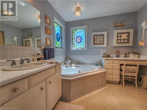 37 Reid'S Pt Rd, South Bruce Peninsula, ON - Indoor Photo Showing Bathroom