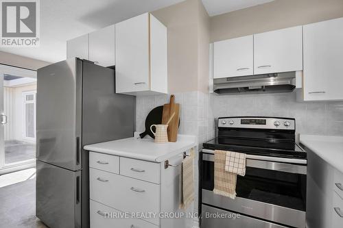 542 Cranbrook Road, London, ON - Indoor Photo Showing Kitchen