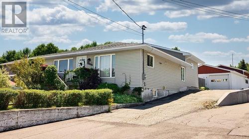 2895 Rheal, Sudbury, ON - Outdoor